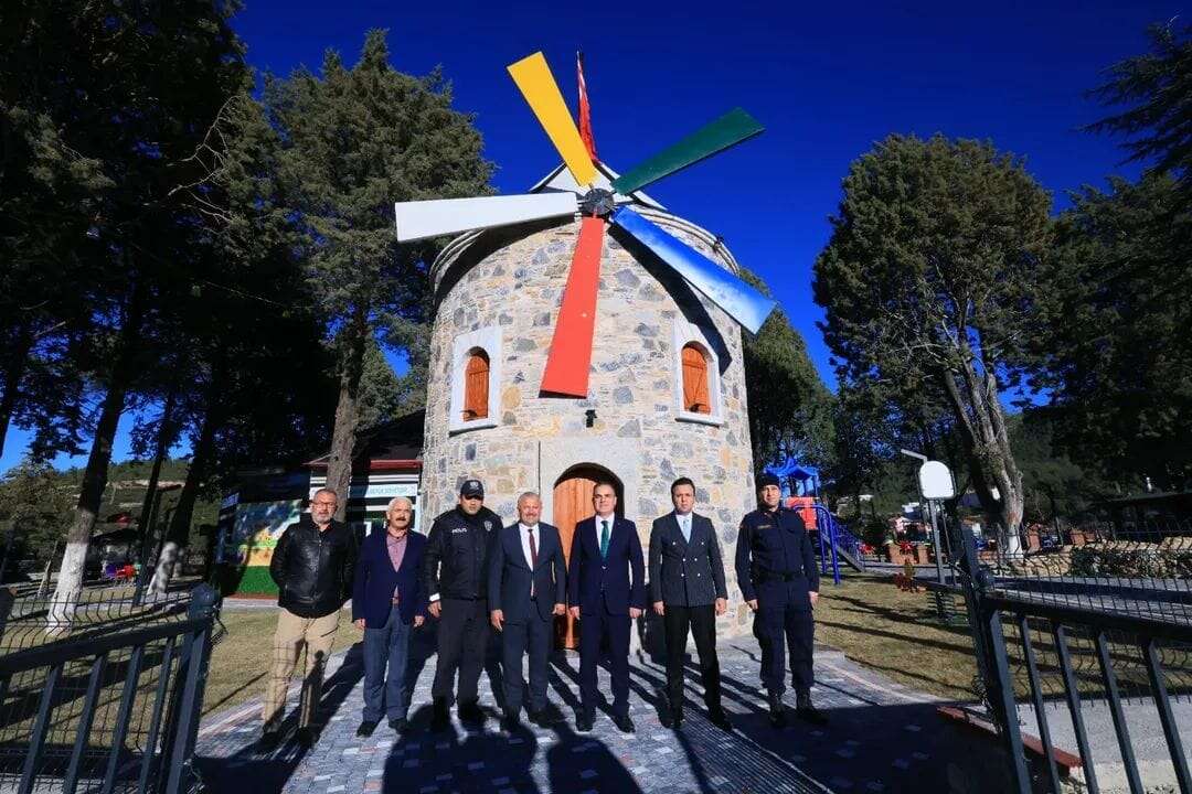 Kavaklıdere’nin Seyir Noktası Esenpark Yenilendi 5